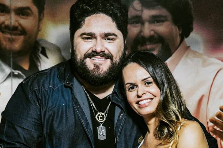 Sertanejo Cesar Menotti se derrete pela esposa: “A mais linda flor”