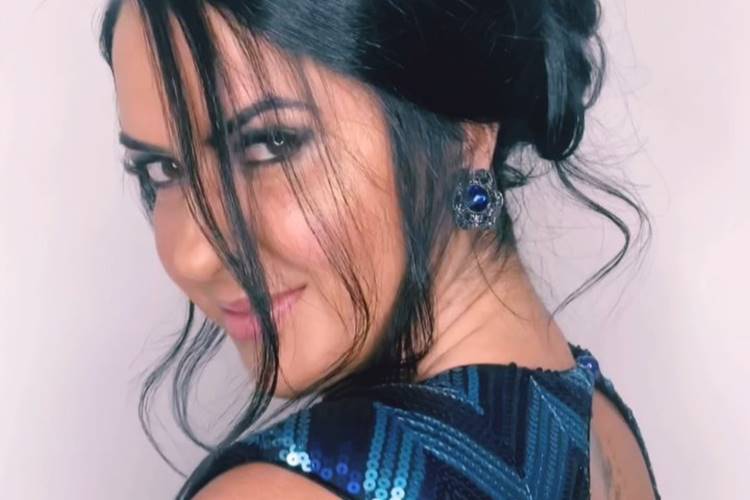 Graciele Lacerda surpreende ao compartilhar foto antiga