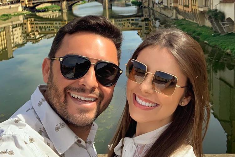 Mano Walter se emociona ao receber bênção do Papa Francisco