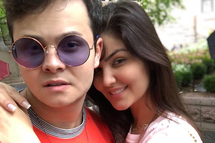 Sertanejo Matheus curte Veneza ao lado da esposa e diária do hotel impressiona