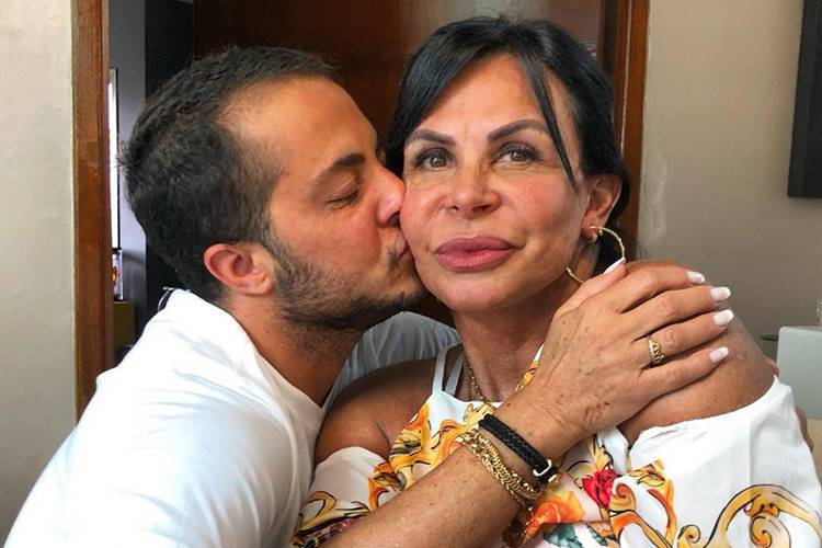 Gretchen se derrete ao parabenizar o filho, Thammy Miranda: “Meu bebê”