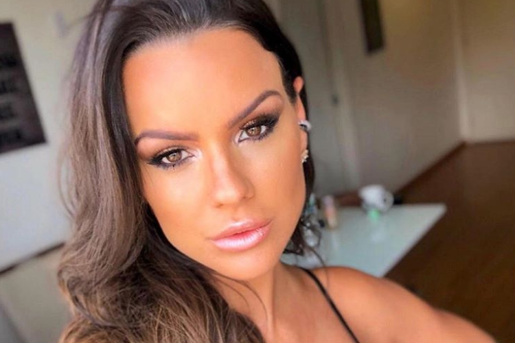 Carol Dias surpreende ao exibir transformação do seu corpo; veja antes e depois