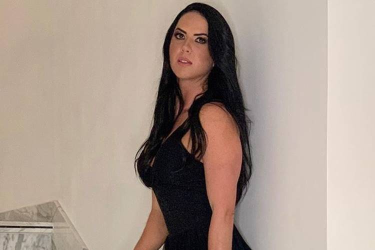 Graciele Lacerda surge deslumbrante na web e fala sobre ser influenciadora