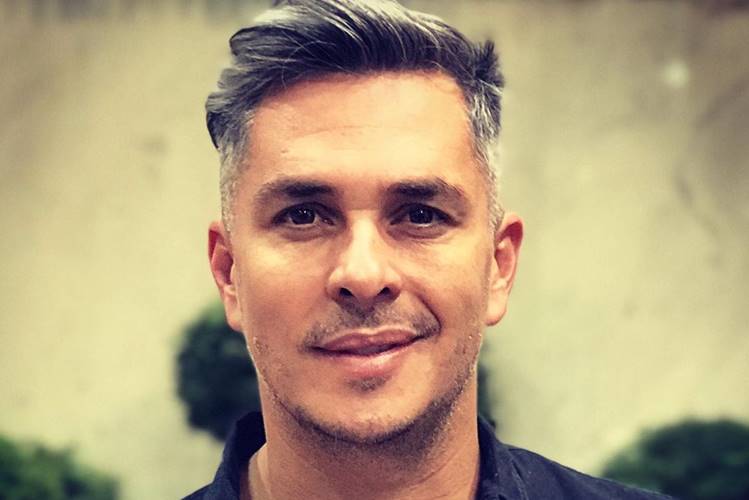 Ivan Moré fala sobre o desafio de cuidar dos dois filhos sozinho