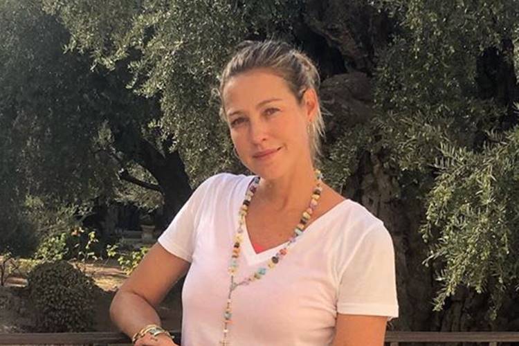 Luana Piovani passa por cirurgia e tranquiliza fãs com vídeo