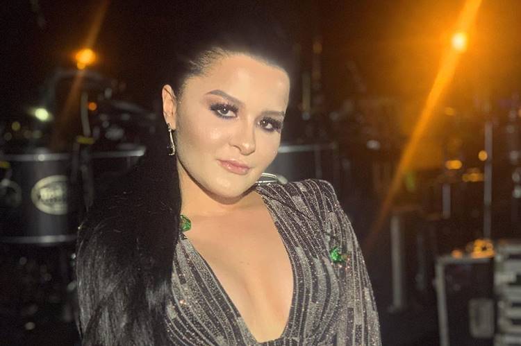 Sertaneja Maraisa faz agradecimento ao ‘Só Toca Top’