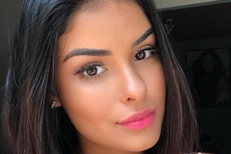 Munik Nunes passa por complicação após ensaio em escola de samba e desabafa