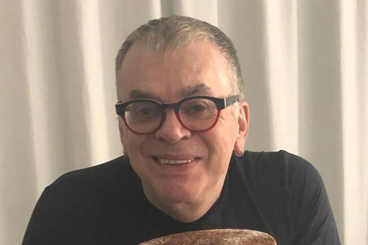 Walcyr Carrasco celebra a continuação de ‘Verdades Secretas’: “Vou amar”