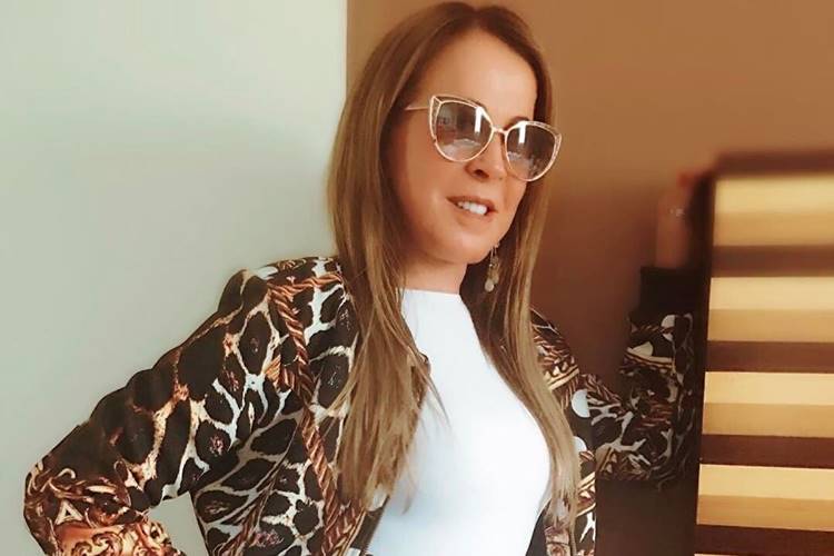 Zilu comemora o Dia das Crianças com registros dos netos e encanta