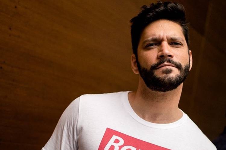 Bom Sucesso: Armando Babaioff revela desafios de interpretar um vilão