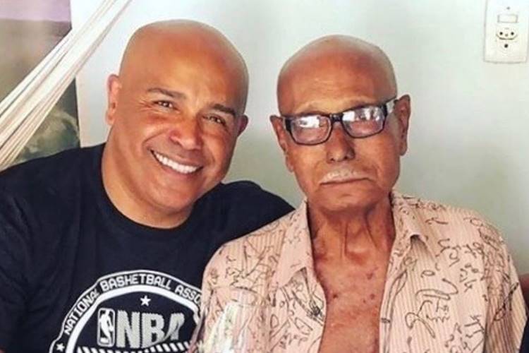 Sertanejo Rick lamenta saudade do pai: “Um ano que Deus levou meu velho”