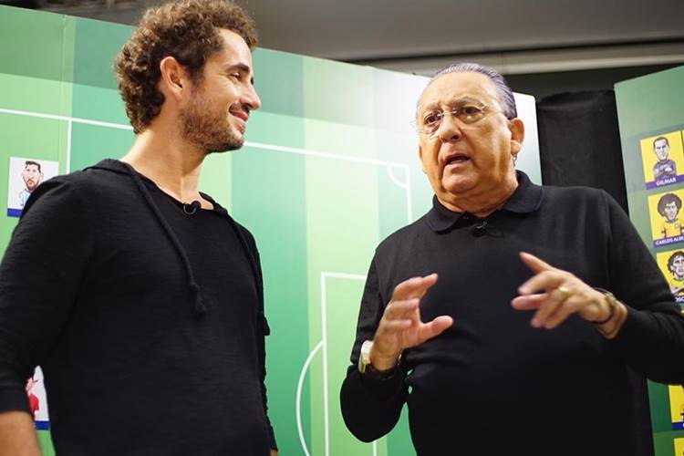 Felipe Andreoli presta apoio a Galvão Bueno