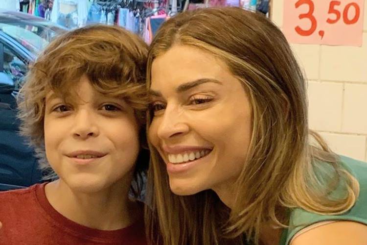 Filho de Grazi Massafera na ficção fala sobre relação com a atriz