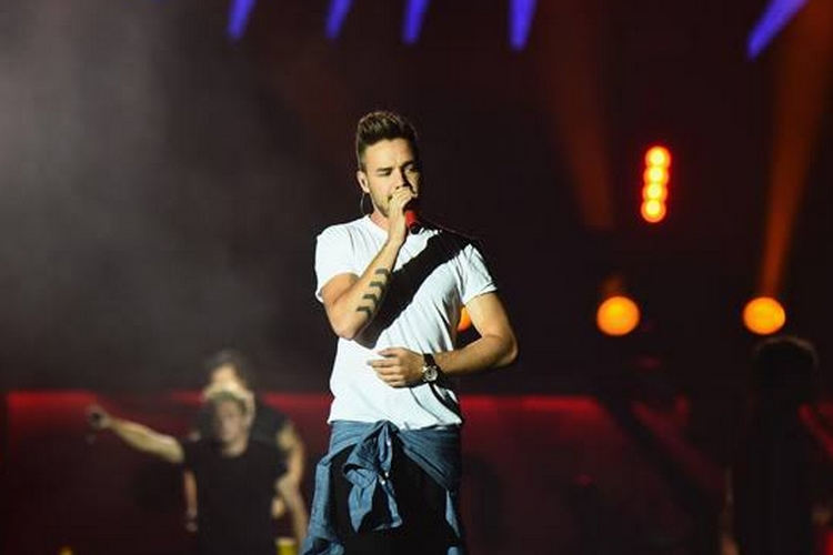 Famoso cantor de 26 anos revela tentativa de suicídio e desabafa: “Sorte de ainda estar aqui”