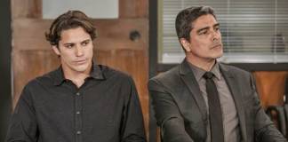 Malhação: Rui participa de audiência pela guarda de Nina Malhação - Rui com o advogado (Globo/Victor Pollak)