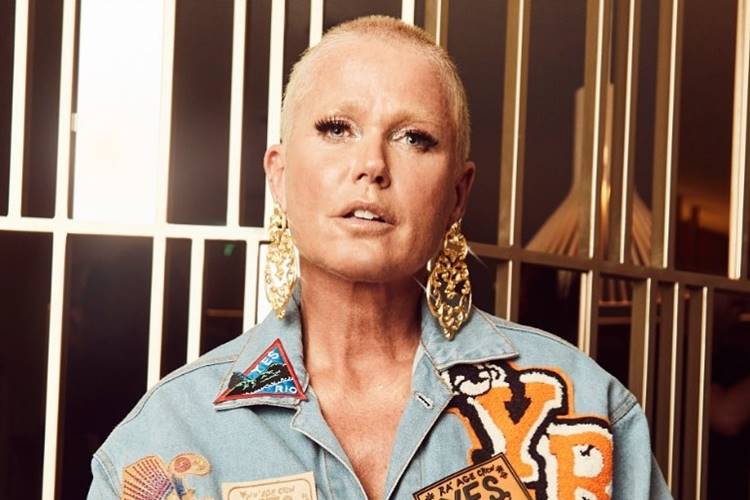 Xuxa sofre tentativa de golpe pelo WhatsApp