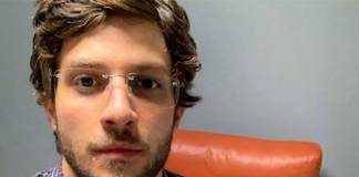 Chay Suede comemora parceria com Jéssica Ellen em ‘Amor de Mãe’ Chay Suede