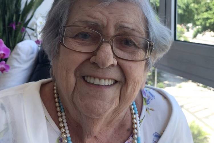 Mãe de Jorge Fernando segue internada e inspira cuidados