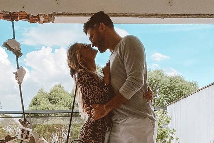 Flávia Viana e Marcelo Zangrandi compram cobertura