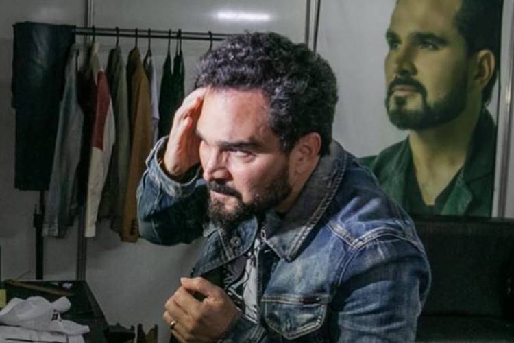 Luciano Camargo mostra estratégia para assistir filho em programa