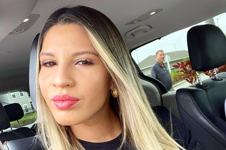 Após agressão, mulher do goleiro Jean reflete: “Continuarei gritando”