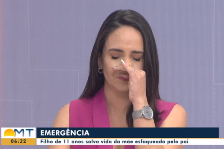 Ao vivo, apresentadora da Globo chora ao falar sobre menino que salvou a mãe