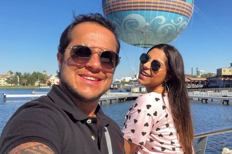 Andressa Ferreira celebra seis anos com Thammy Miranda