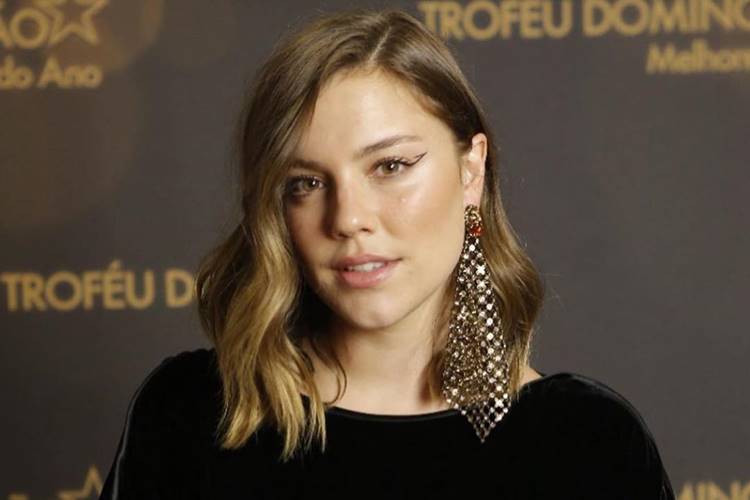 Alice Wegmann fala sobre empoderamento: “Não tenha medo de quem você é”