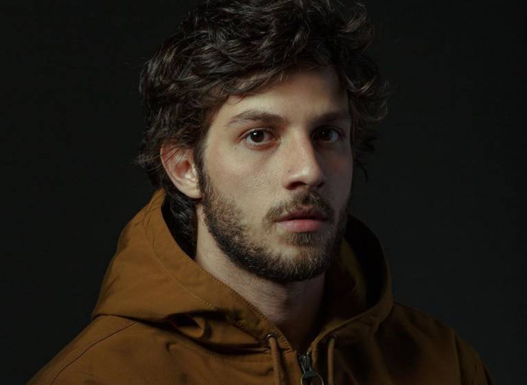 Chay Suede faz grande revelação ao falar sobre aborto em ‘Amor de Mãe’