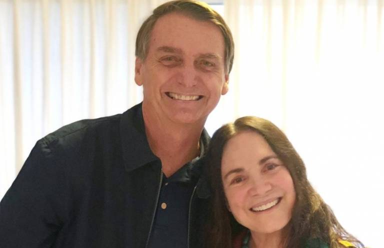 Celebridades mandam recado para Regina Duarte após ‘sim’ ao convite de Bolsonaro