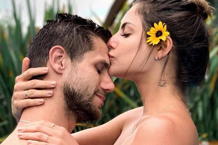 Após polêmica com namorada, Jonas se declara a Mari