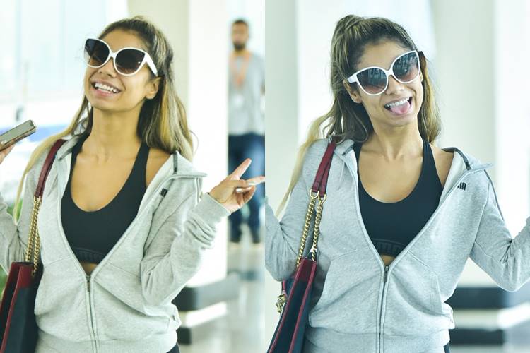 Lexa desembarca em São Paulo e esbanja simpatia