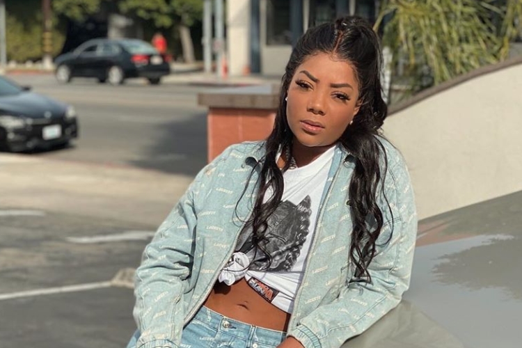 Ludmilla compartilha escolha de maquiagem para o dia de hoje