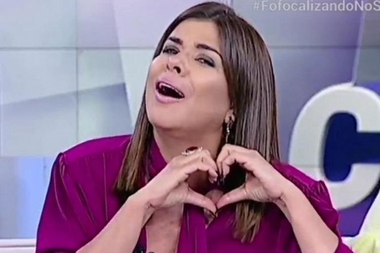 Mara Maravilha anuncia novo programa solo fora do SBT, em breve