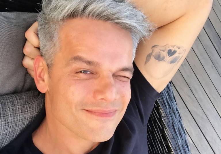 Otaviano Costa solta a voz e encanta seguidores em rede social