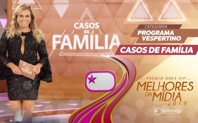 “Super feliz”, comemora Christina Rocha após Prêmio Área VIP