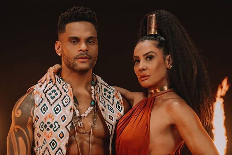 Scheila Carvalho faz homenagem de aniversário para Tony Salles