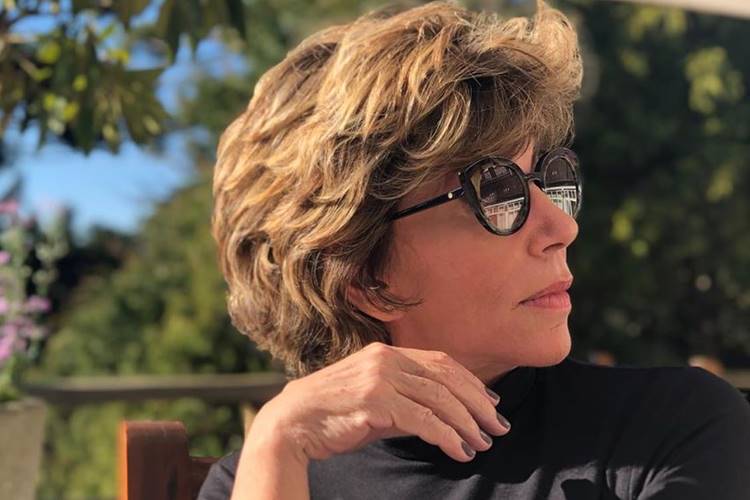 Silvia Poppovic lamenta morte de famoso maquiador