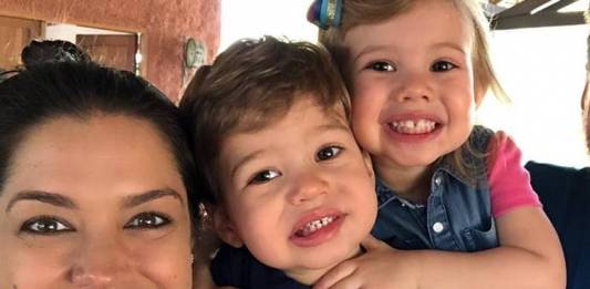 Thais Fersoza e os filhos