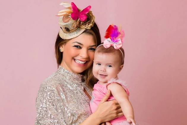 Amanda Françozo e a filha Vitória