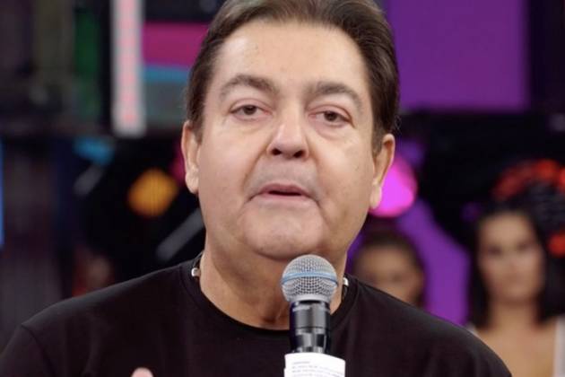 Fausto Silva durante o 'Domingão do Faustão' - Reprodução/Globo