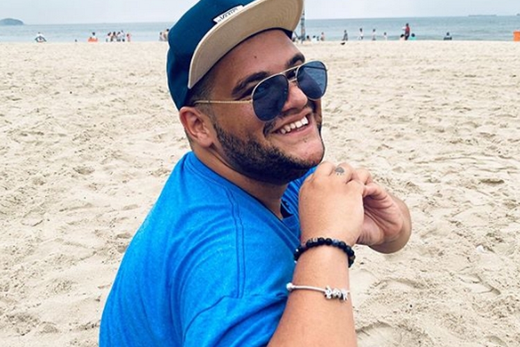 Gominho emagrece 46kg sem realização de cirurgia plástica e promove desabafo