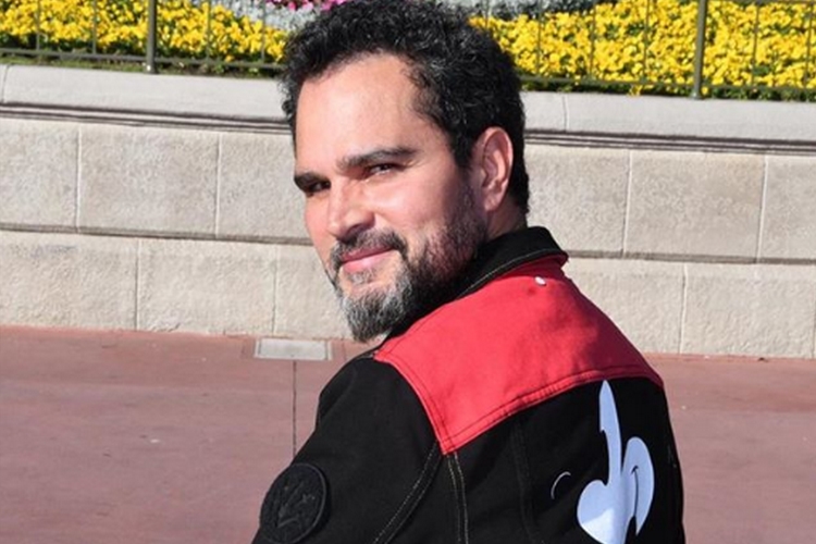 Luciano Camargo surge ao lado de sertanejos e promove grande anúncio: “E aí, vem?”