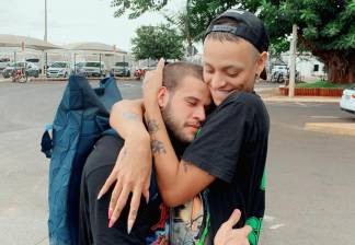 Pabllo Vittar e namorado - Reprodução: Instagram Pabllo Vittar e namorado - Reprodução: Instagram