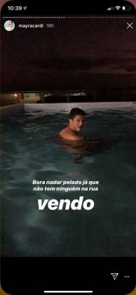 675be630-6e26-11ea-a6ce-93060cba3125 Arthur pelado na pisicna de casa (reprodução/instagram @mayracardi)