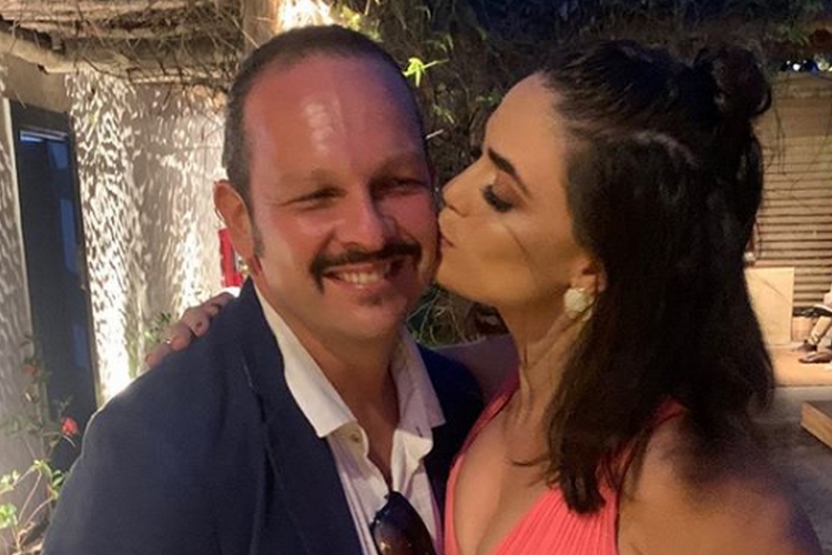 Após morte de Cadu Cortez, esposa do narrador lamenta perda e entrega segredo