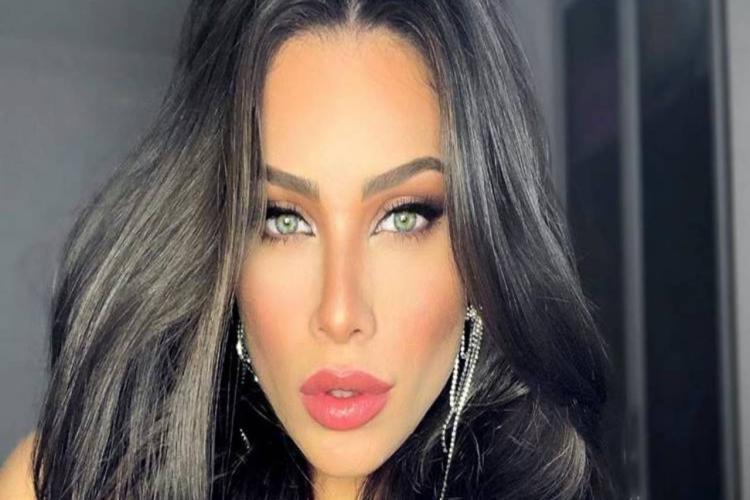 Flávia Pavanelli mostra quarto gigante e internautas se chocam