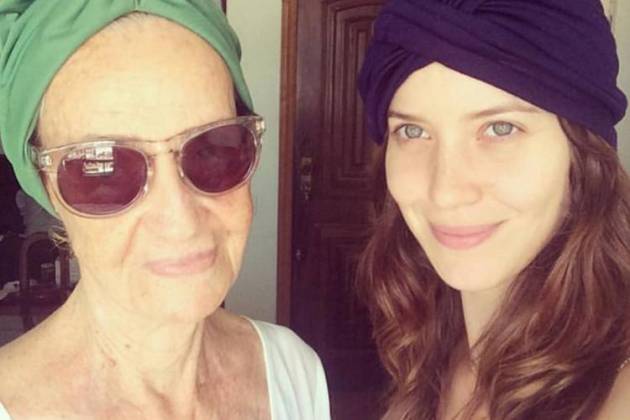 Nathalia Dill e sua avó
