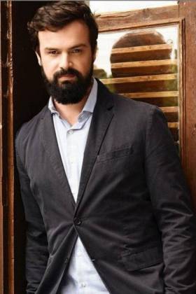 NAMORADO DE PAOLLA OLIVEIRA, DOUGLAS MALUF ENFRENTOU BATALHA CONTRA CÂNCER