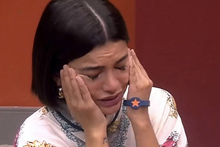 BBB20: Manu Gavassi sofre queimadura de 2º grau